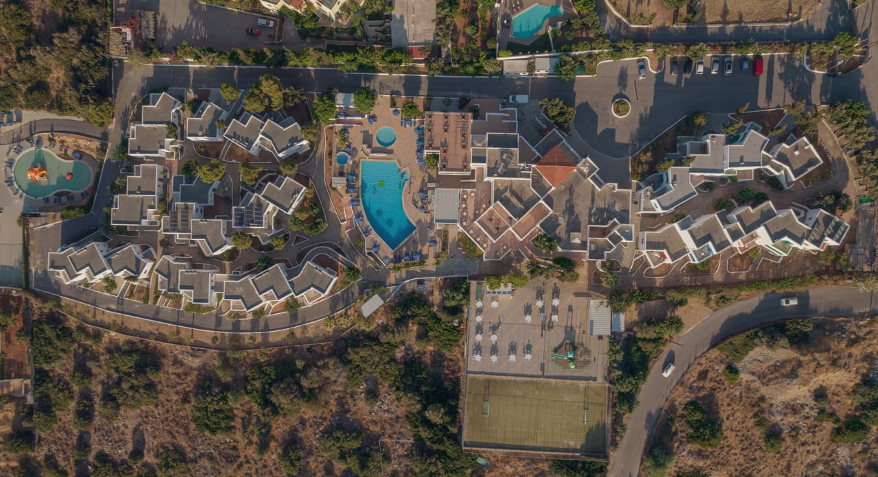 Außenansicht Sunshine Village Hotel