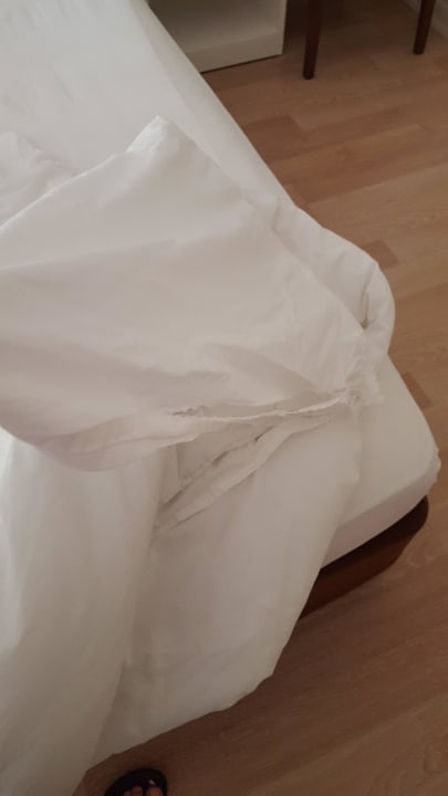 Defekte Bettwäsche Hane Family Resort