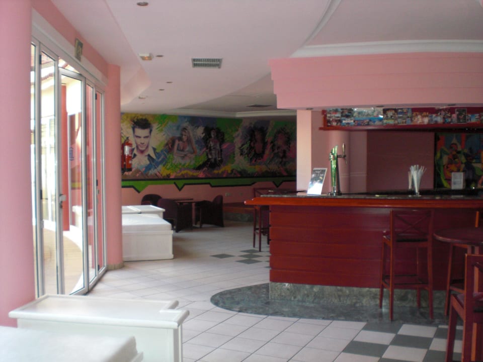 Bar HL Miraflor Suites Hotel