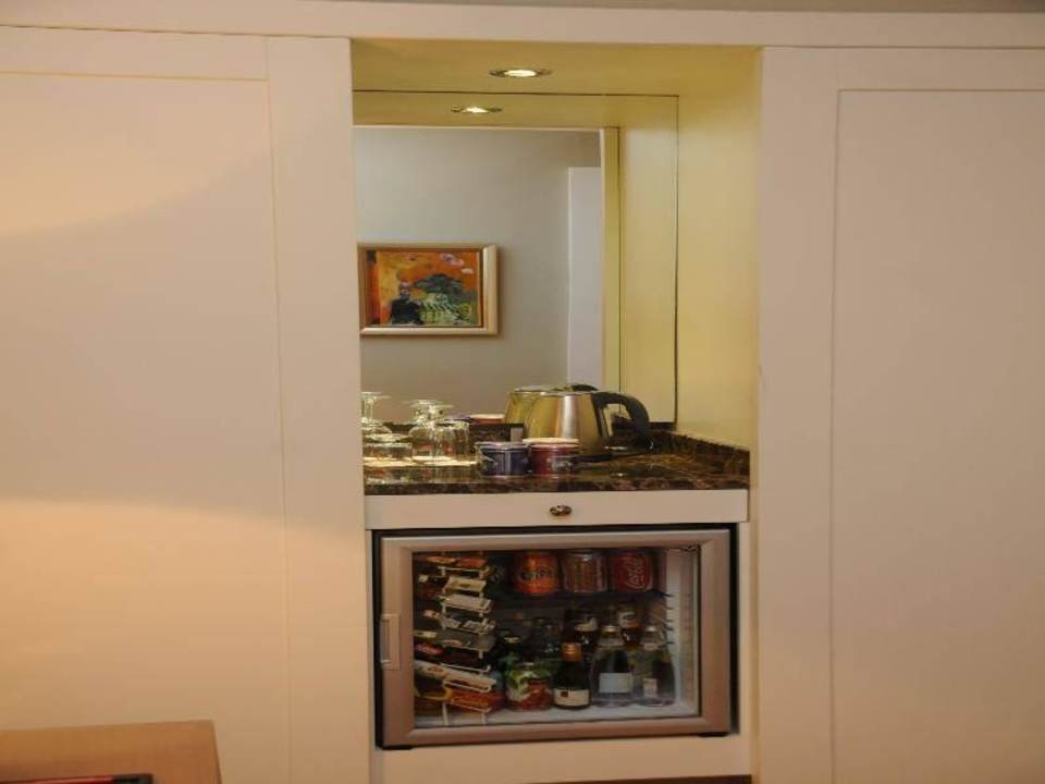 Mini bar Ramada Hotel Istanbul Asia