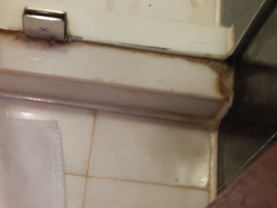 Schimmel im Badezimmer Hotel Sheraton Langkawi Beach Resort