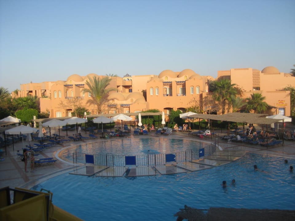 Der beheizte Kinderpool Jaz Makadi Oasis Resort