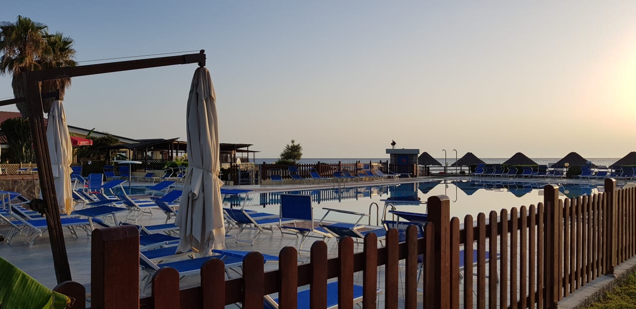 Pool Villaggio Torre Ruffa Robinson