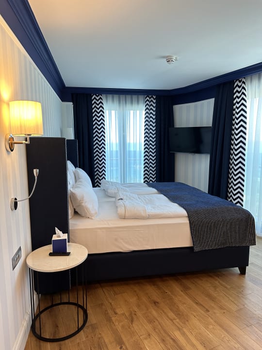 Zimmer Rubi Platinum Sign