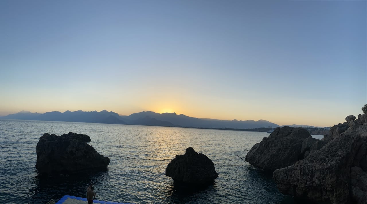 Strand Ramada Plaza by Wyndham Antalya