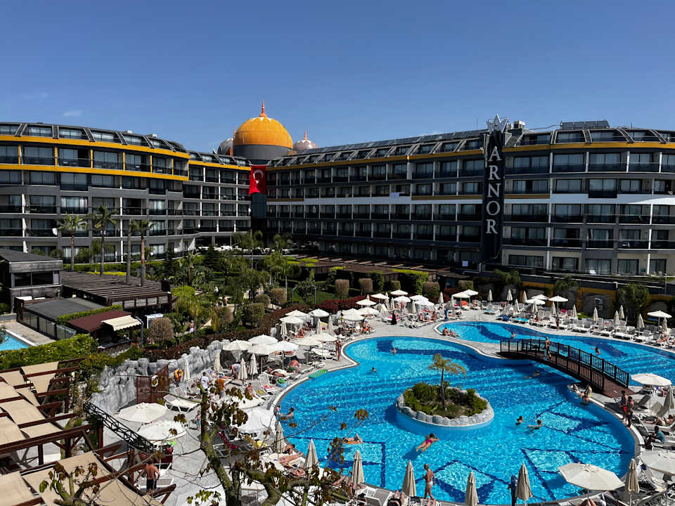 Pool Arnor de Luxe Hotel & Spa