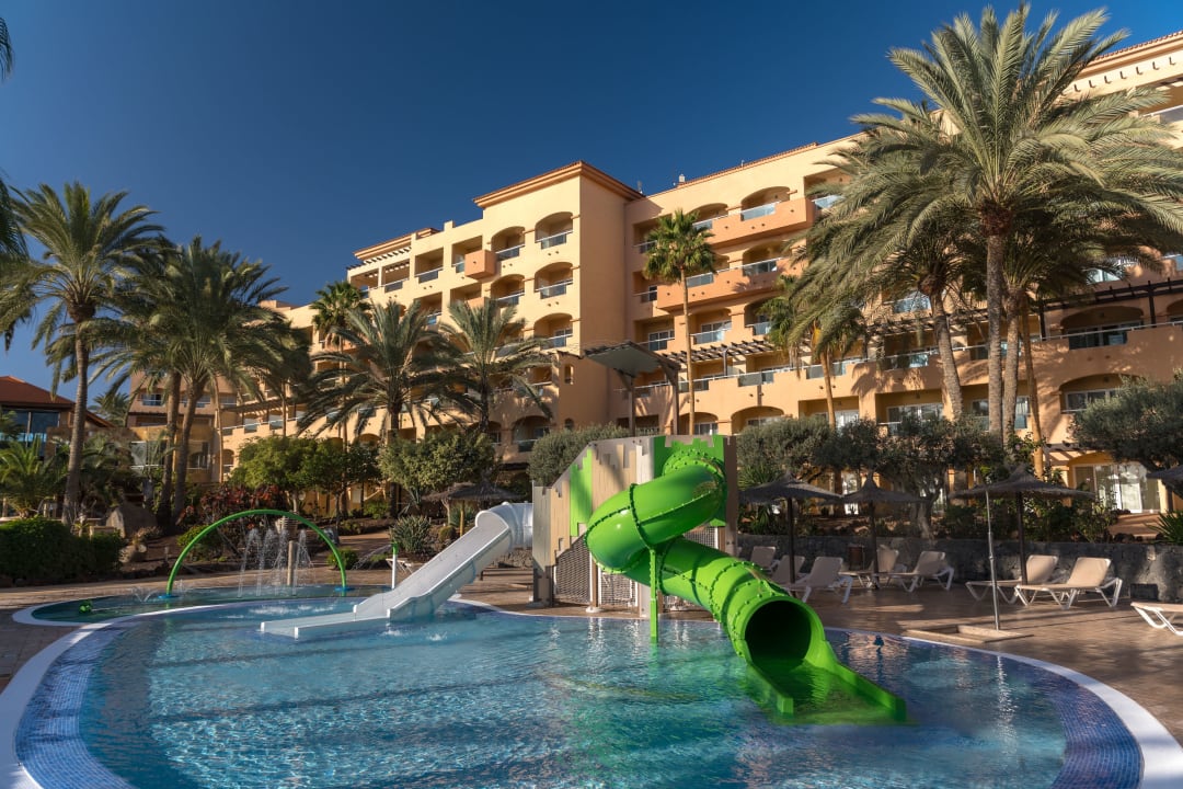 Pool Elba Sara Beach & Golf Resort