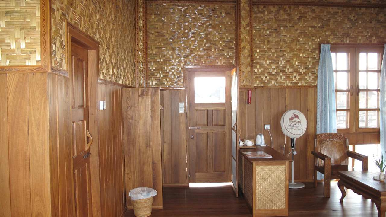 Eingangsbereich d. Zimmers Hotel Golden Island Cottages 1 & 2