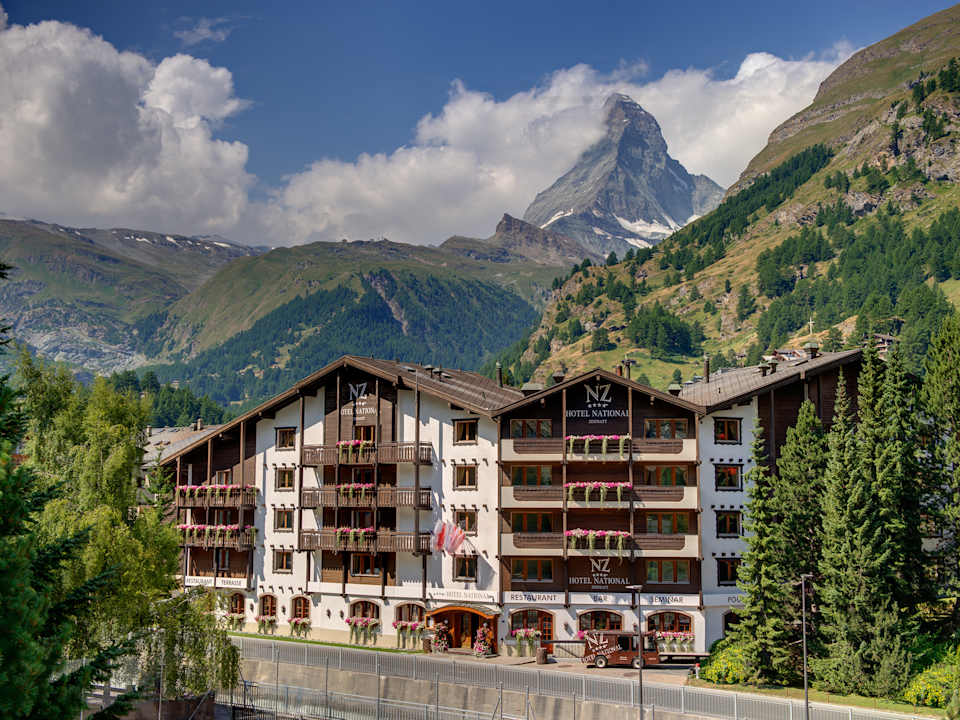 Außenansicht Hotel National Zermatt
