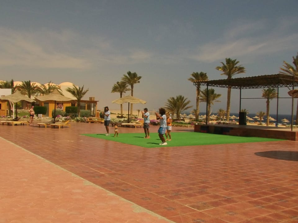 Die Animations-Bühne Three Corners Sea Beach Resort