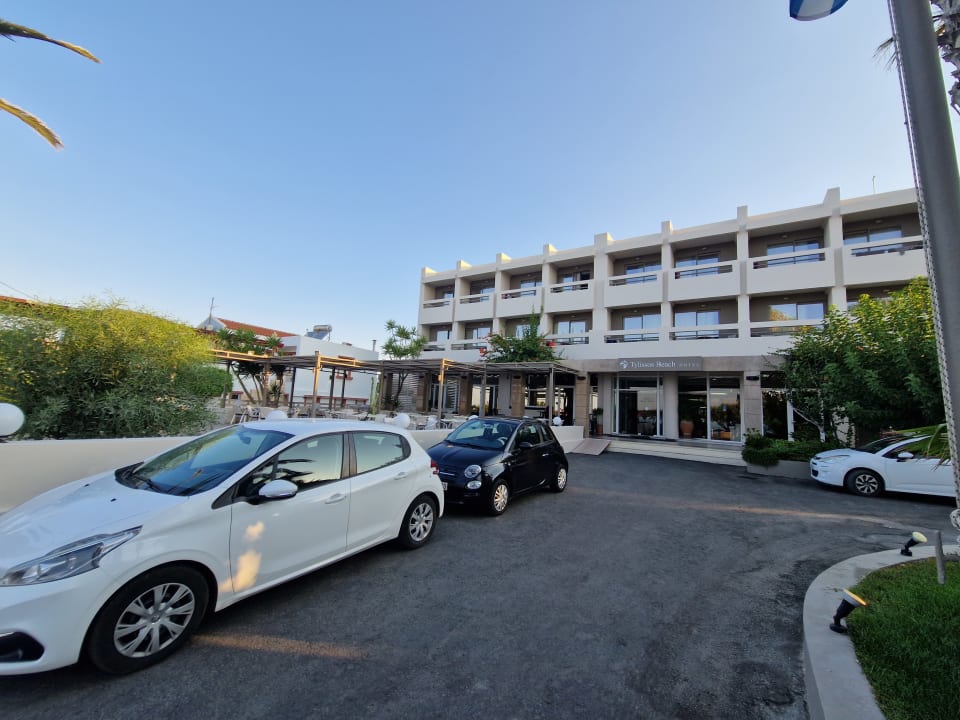 Außenansicht Tylissos Beach Hotel