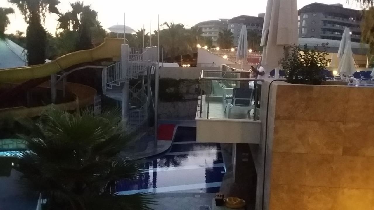 Pool Sealife Buket Resort & Beach