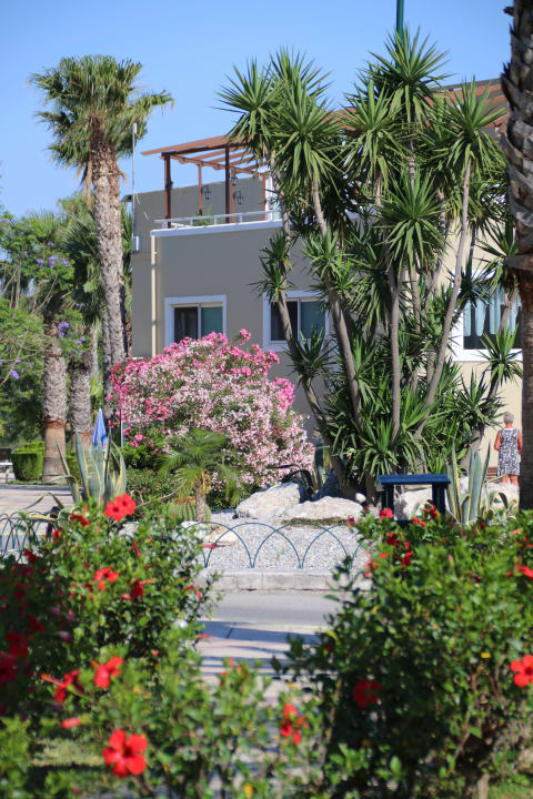 Gartenanlage Corali Hotel