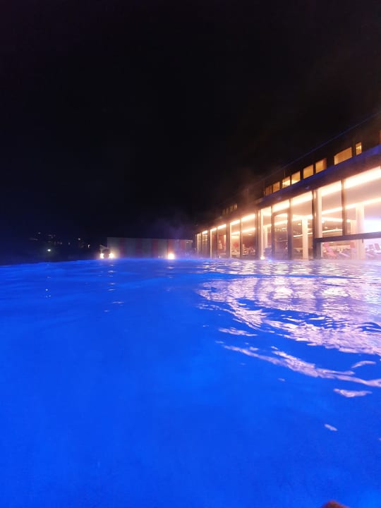 Pool Dorfhotel Fasching