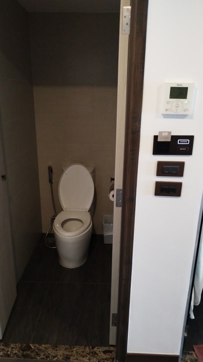 Zimmer Blackwoods Hotel Pattaya