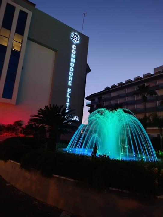 Außenansicht Commodore Elite Suites & Spa - Adults only