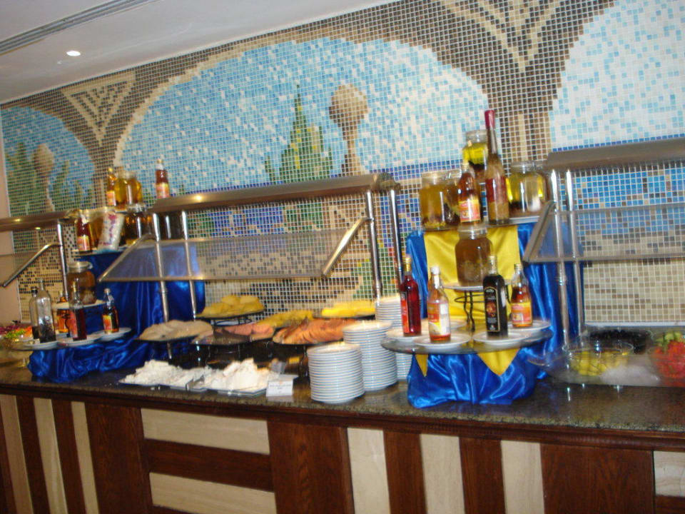 Jídlo Pyramisa Beach Resort Sahl Hasheesh