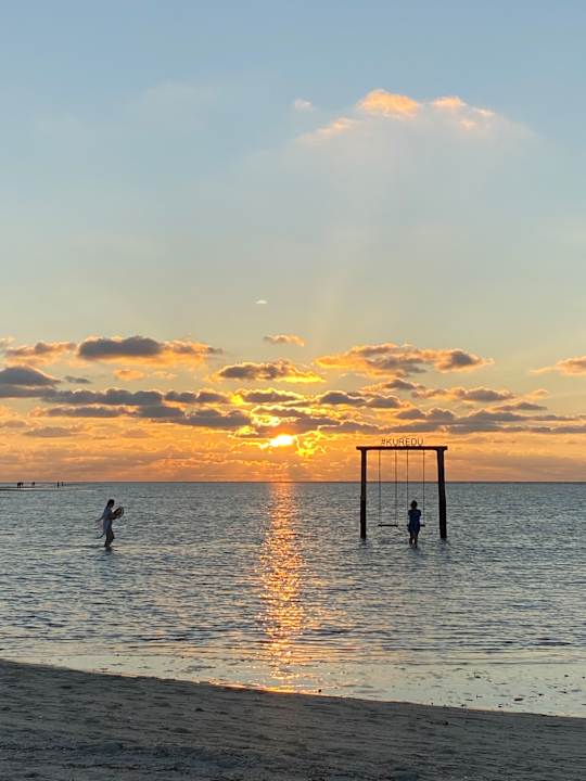 Strand Kuredu Island Resort & Spa