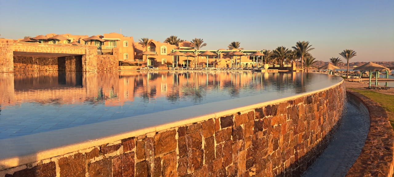 Pool Radisson Blu Resort, El Quseir