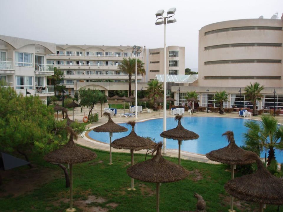 Blick aus dem Appartement im 2. Stock Eix Platja Daurada Hotel & SPA