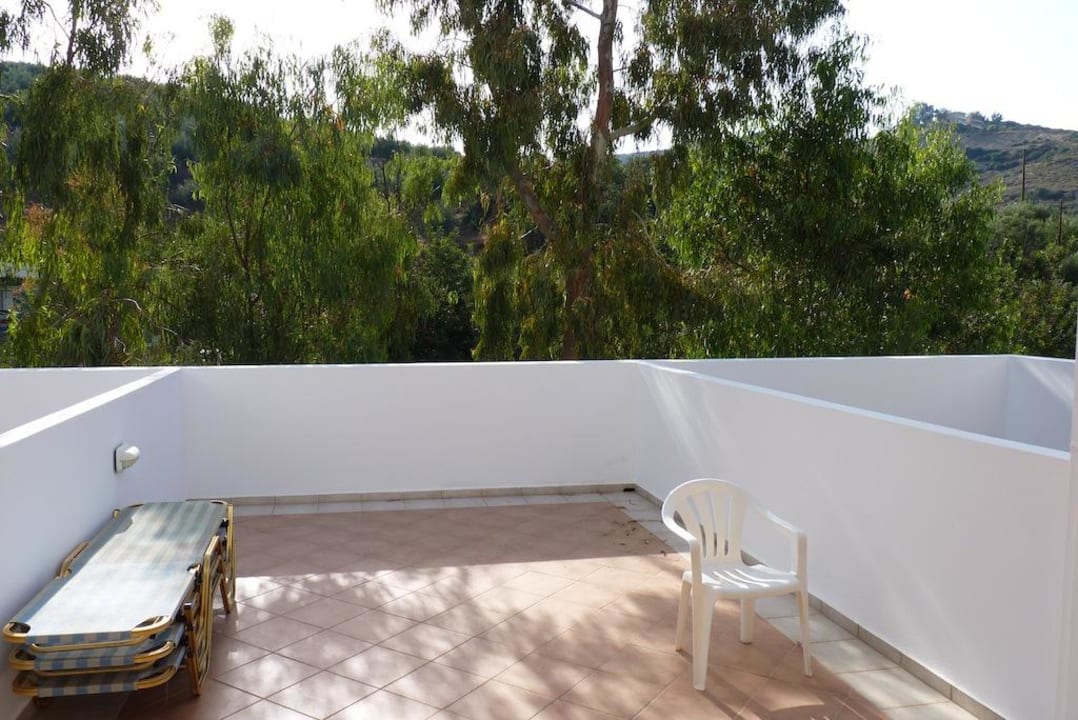 Unsere Terrasse Hotel Xidas Garden