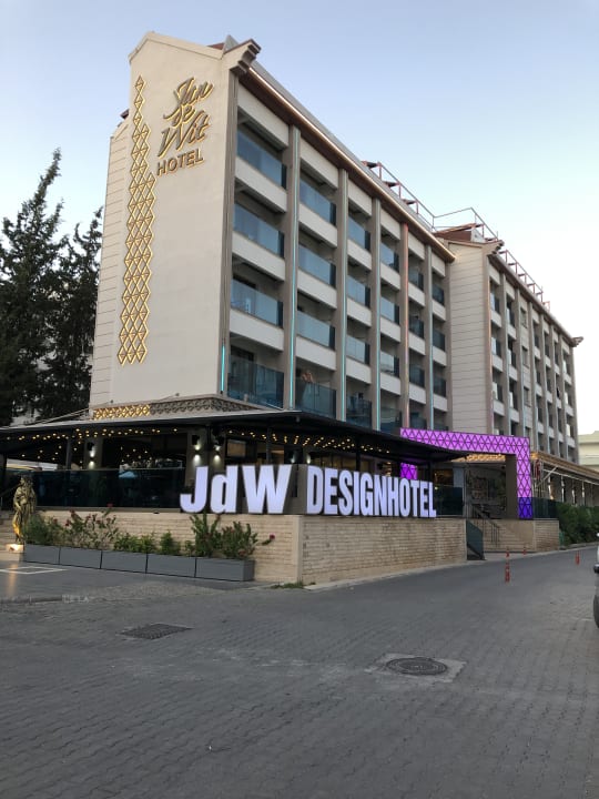 Außenansicht Aurasia Design Hotel