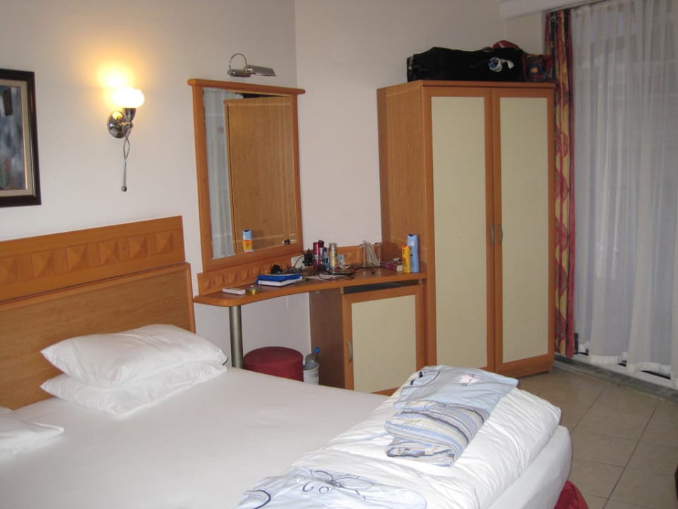 Bett und Schrank Riviera Hotel & Spa