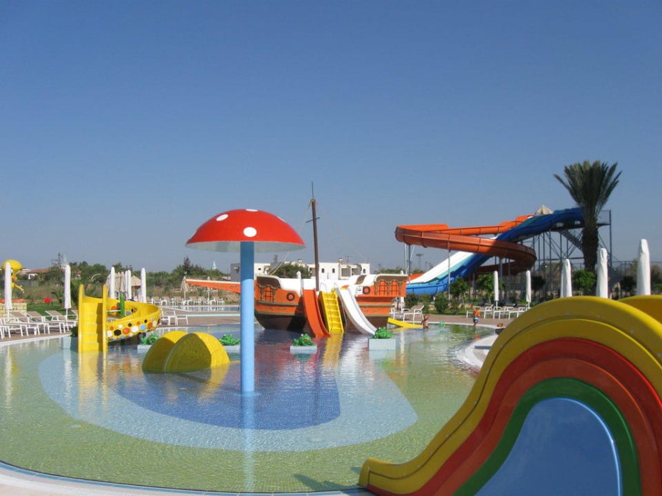 Kinderpool mit Spielmöglichkeiten Seaden Sea World Resort & Spa