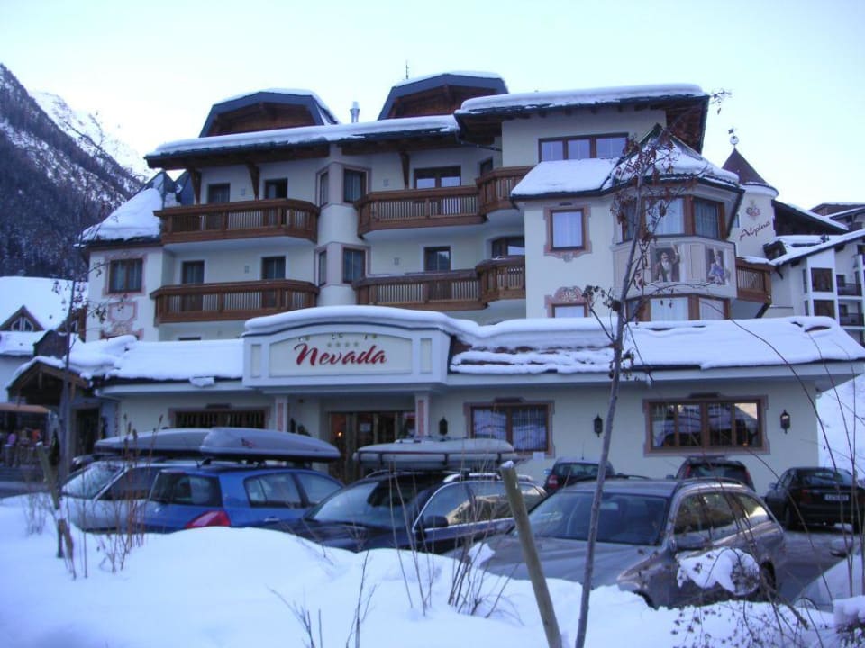 Außenansicht Hotel Nevada