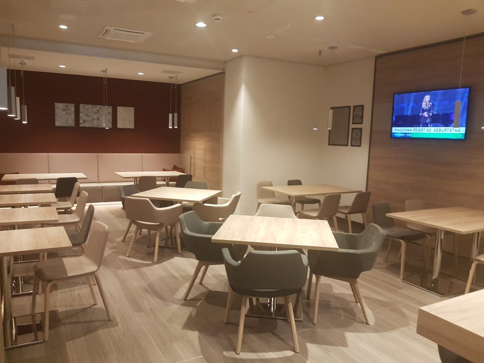 Gastro Hampton by Hilton Frankfurt City Centre East