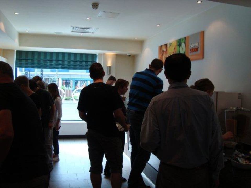 Po 7 tłok Hotel Holiday Inn Express Inn Stratford