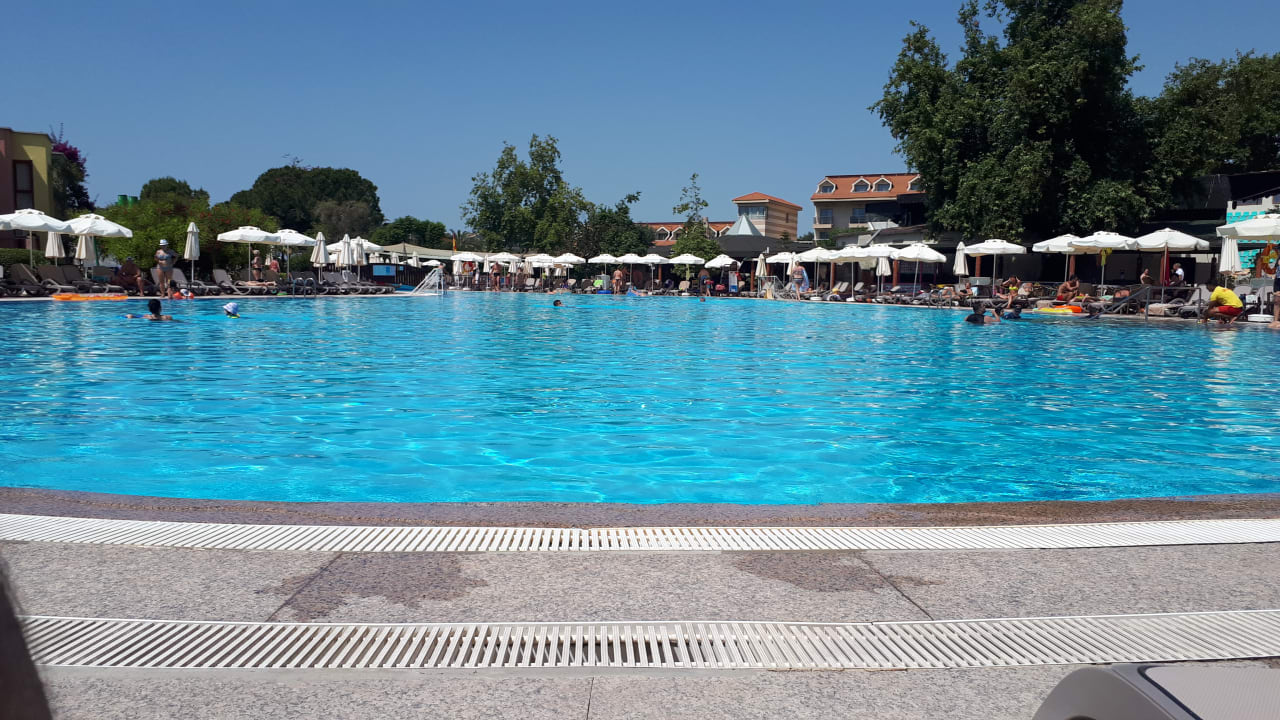 Pool VONRESORT Golden Beach