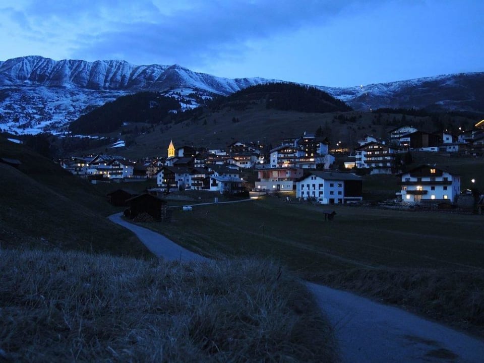 Serfaus at evening Ferienwohnungen am Matinesweg, Serfaus