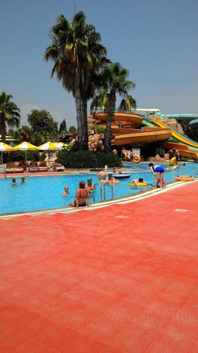 Бассейн VONRESORT Golden Beach