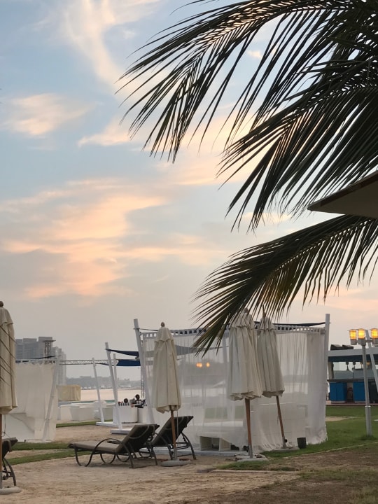 Strand Rixos The Palm Hotel & Suites