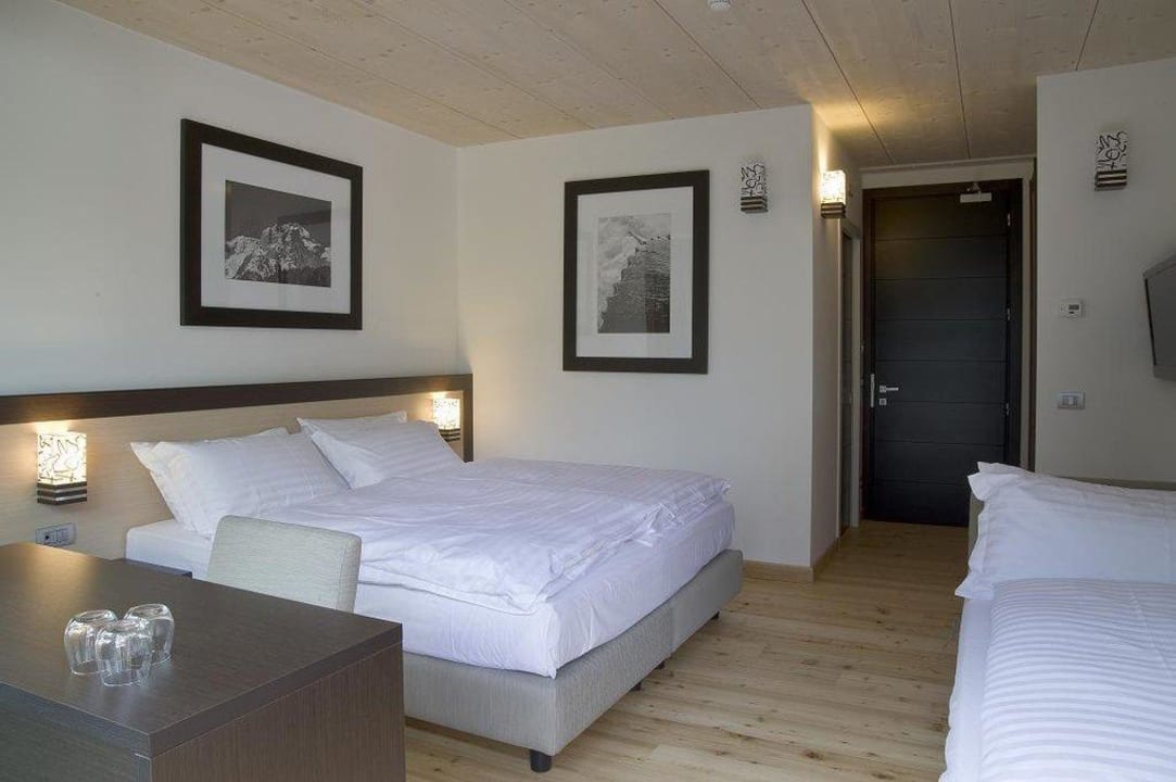 Camera tripla superior & balcone Hotel La Torre