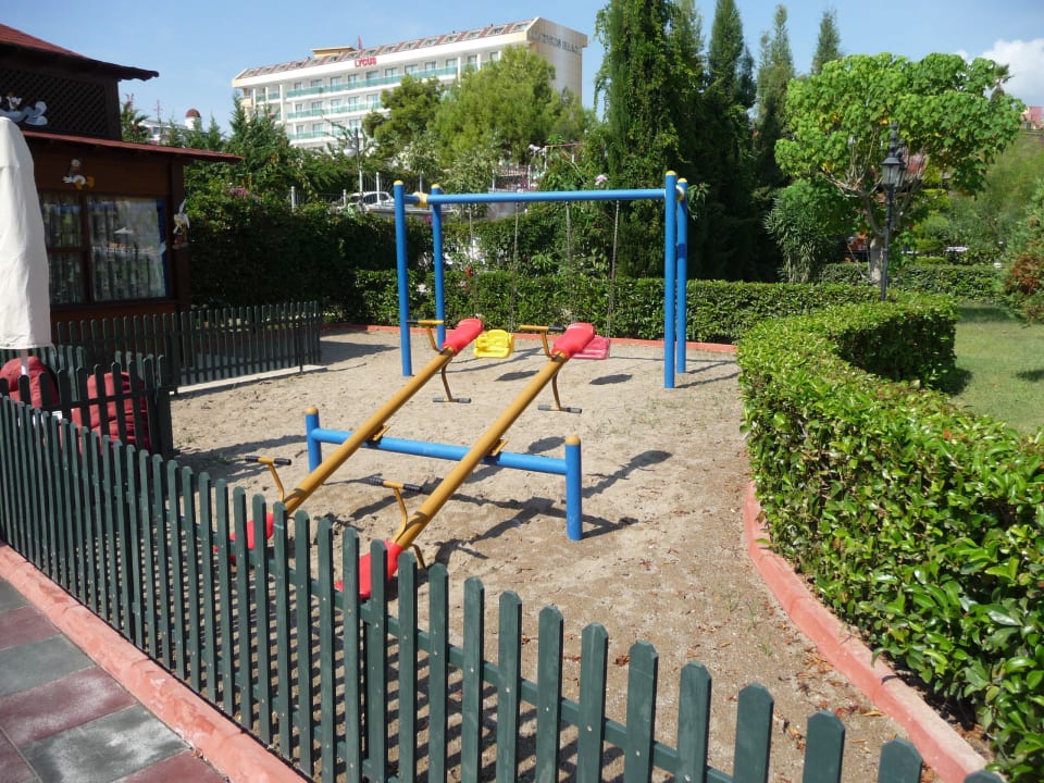 Kinderspielplatz Saphir Resort & Spa