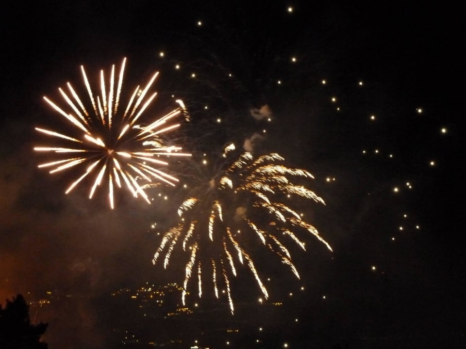 Feuerwerk zum Fest San Michele Hotel Casa Rosa Terme