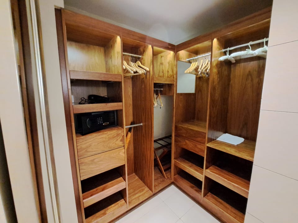 Zimmer Sands Suites Resort & Spa