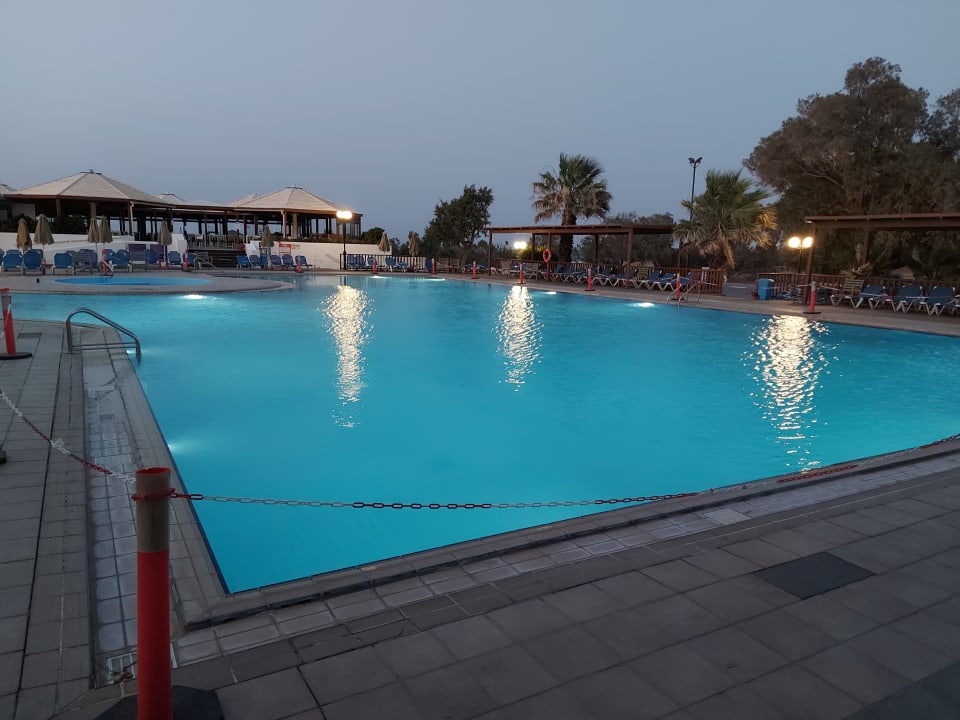 Pool Apollonia Beach Resort & Spa