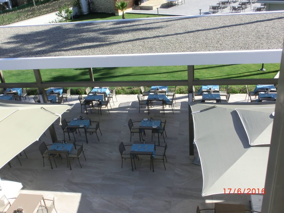 Außenbereich Restaurant Acanthus Cennet Barut Collection