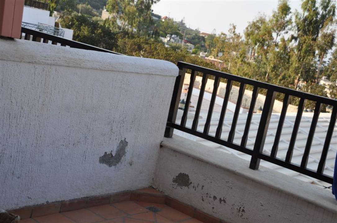 Taras - obskórny Creta Maris Resort