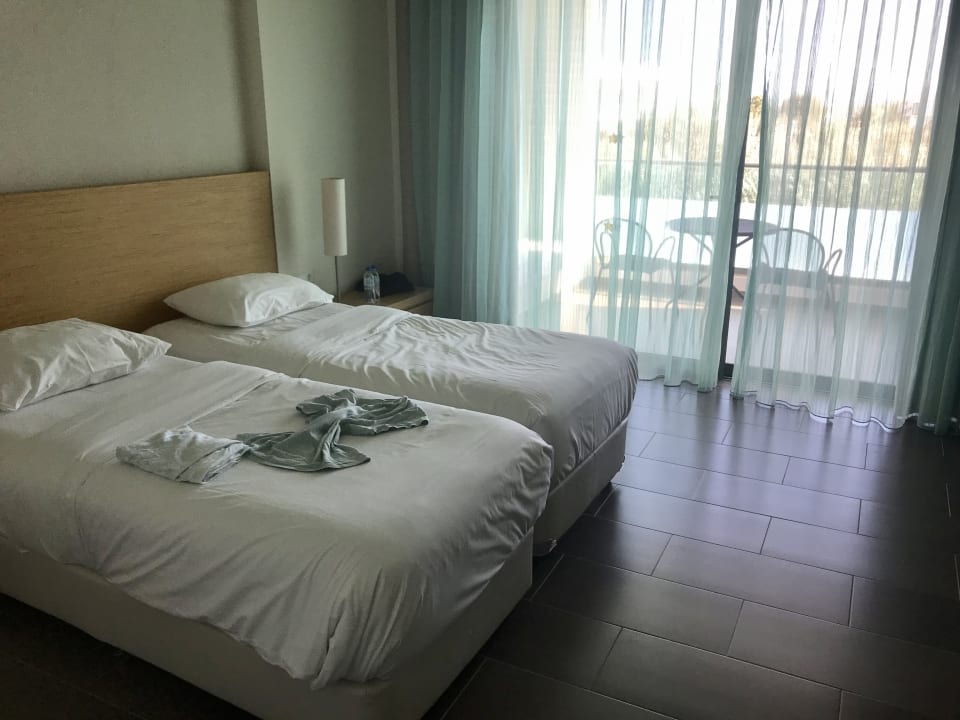 Zimmer Atlantica Plimmiri