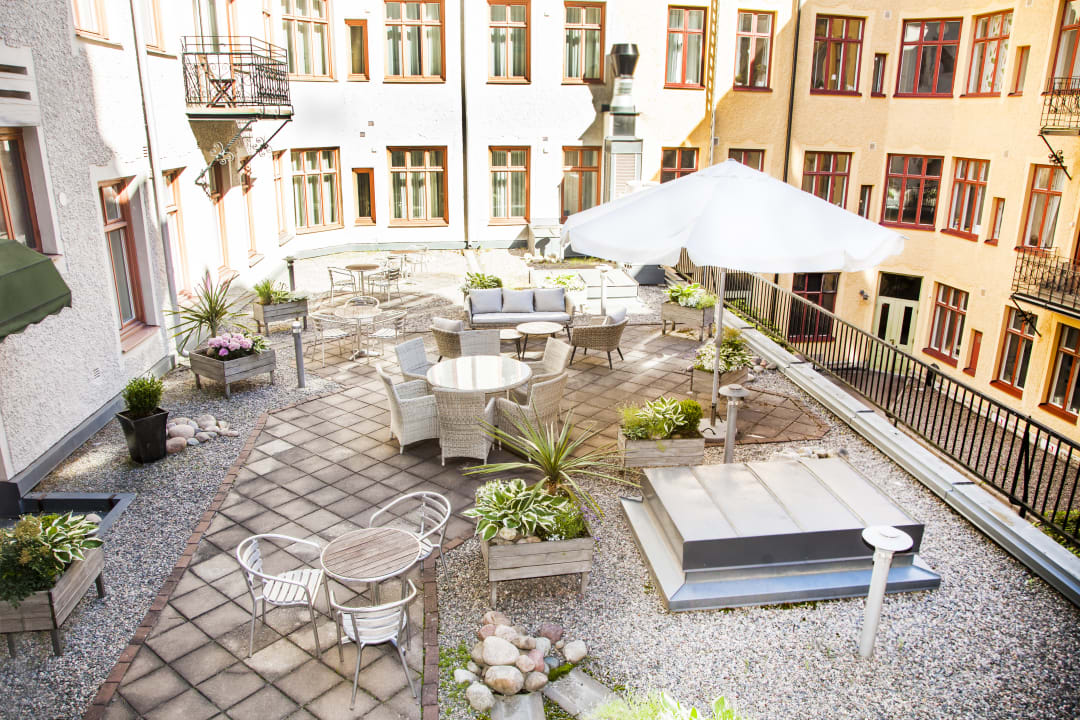 Außenansicht Hotel First Örebro