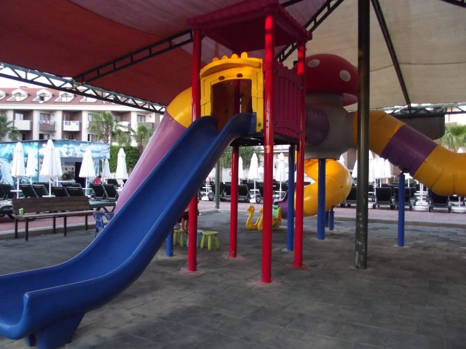 Überdacht und gepflegt Hane Family Resort