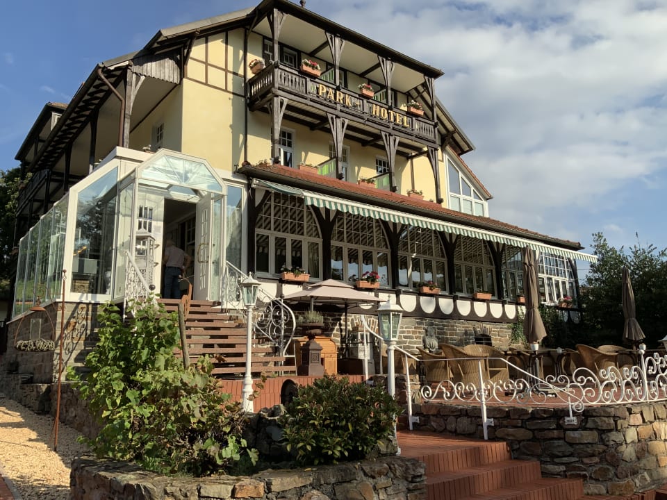 Außenansicht PARK VILLA zentral am Mittelrhein