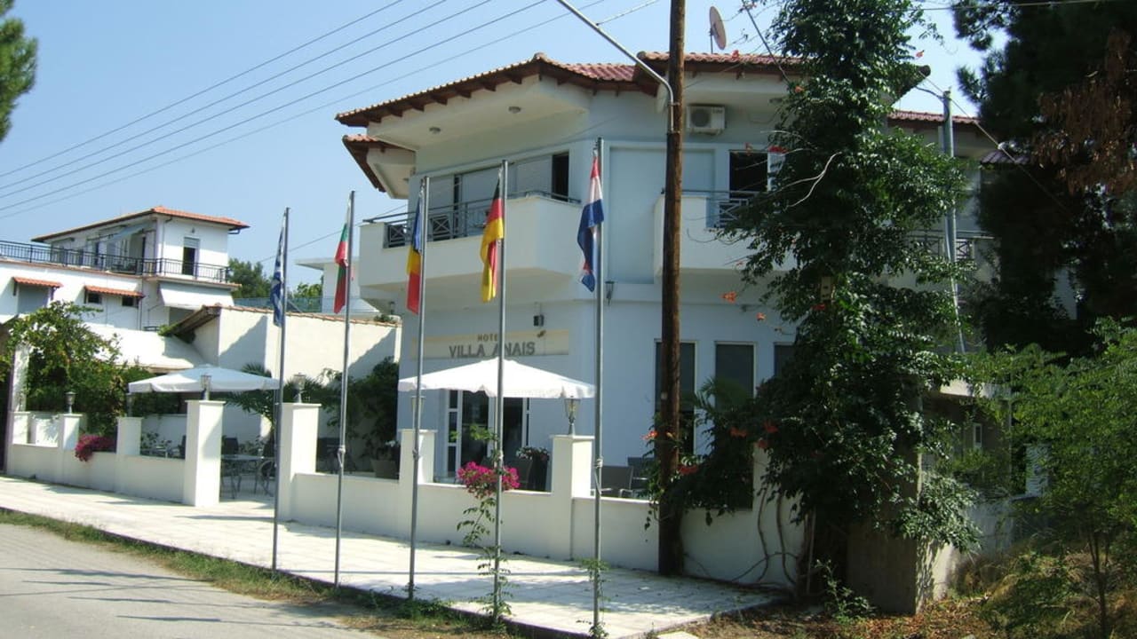 Villa Anais von der Straße aus Villa Anais