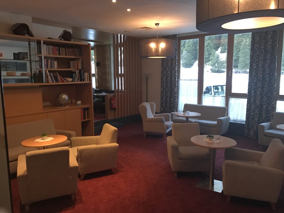 Lobby Hotel Vier Jahreszeiten