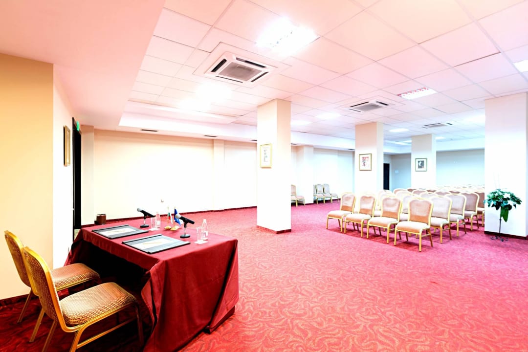 Burgas Hall Grand Hotel & SPA Primoretz