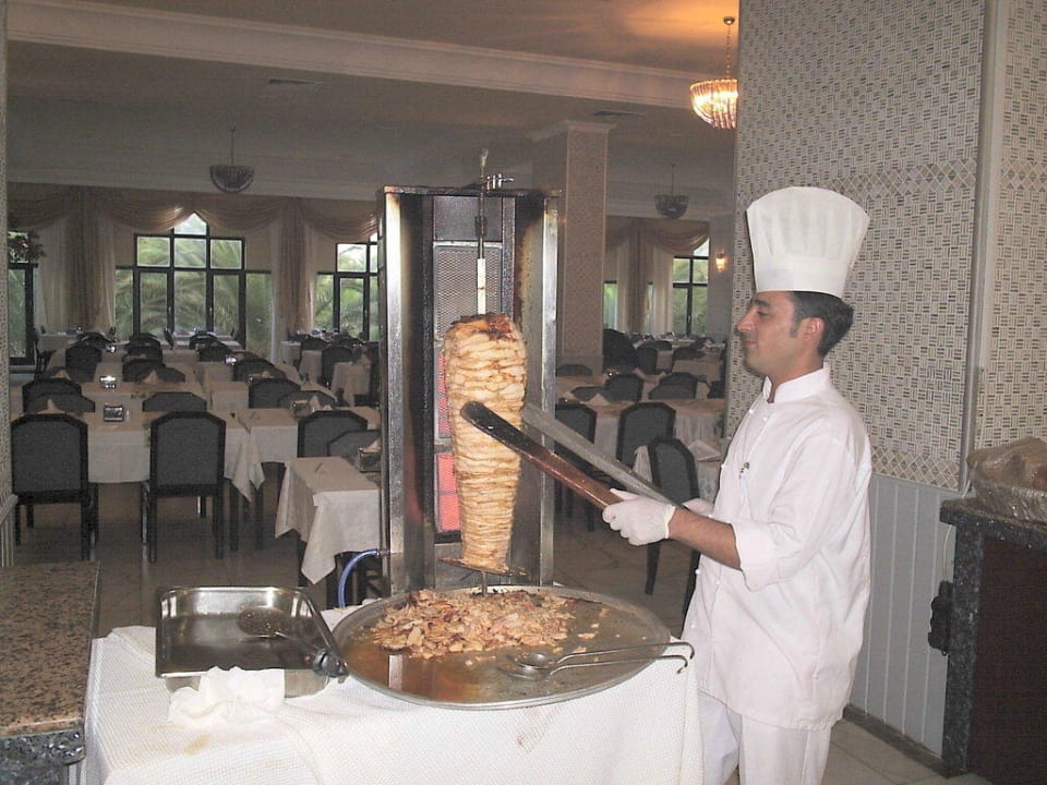 Lecker Döner, leider nur ein mal Süral Saray Hotel